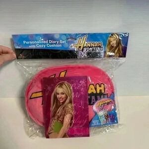 2008 NEW & Unopened in Original Package /Hannah Montana Diary Set Pink / Pillow